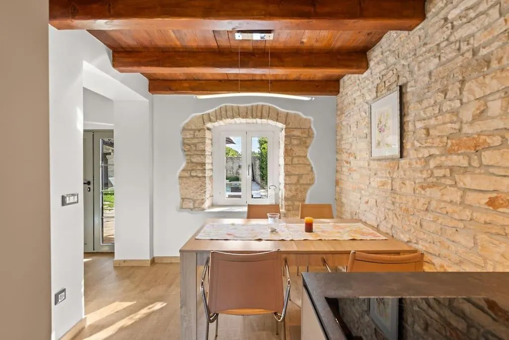 Villa Eufemia Канфанар