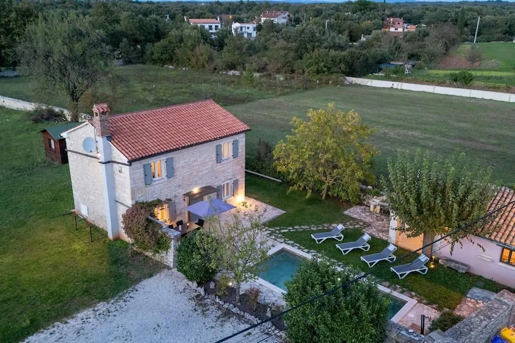Villa Eufemia Канфанар